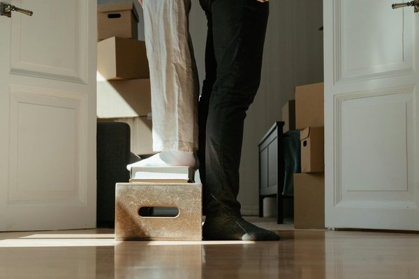 Créez une oasis automnale autour de votre piscine : idées déco incontournables à explorer